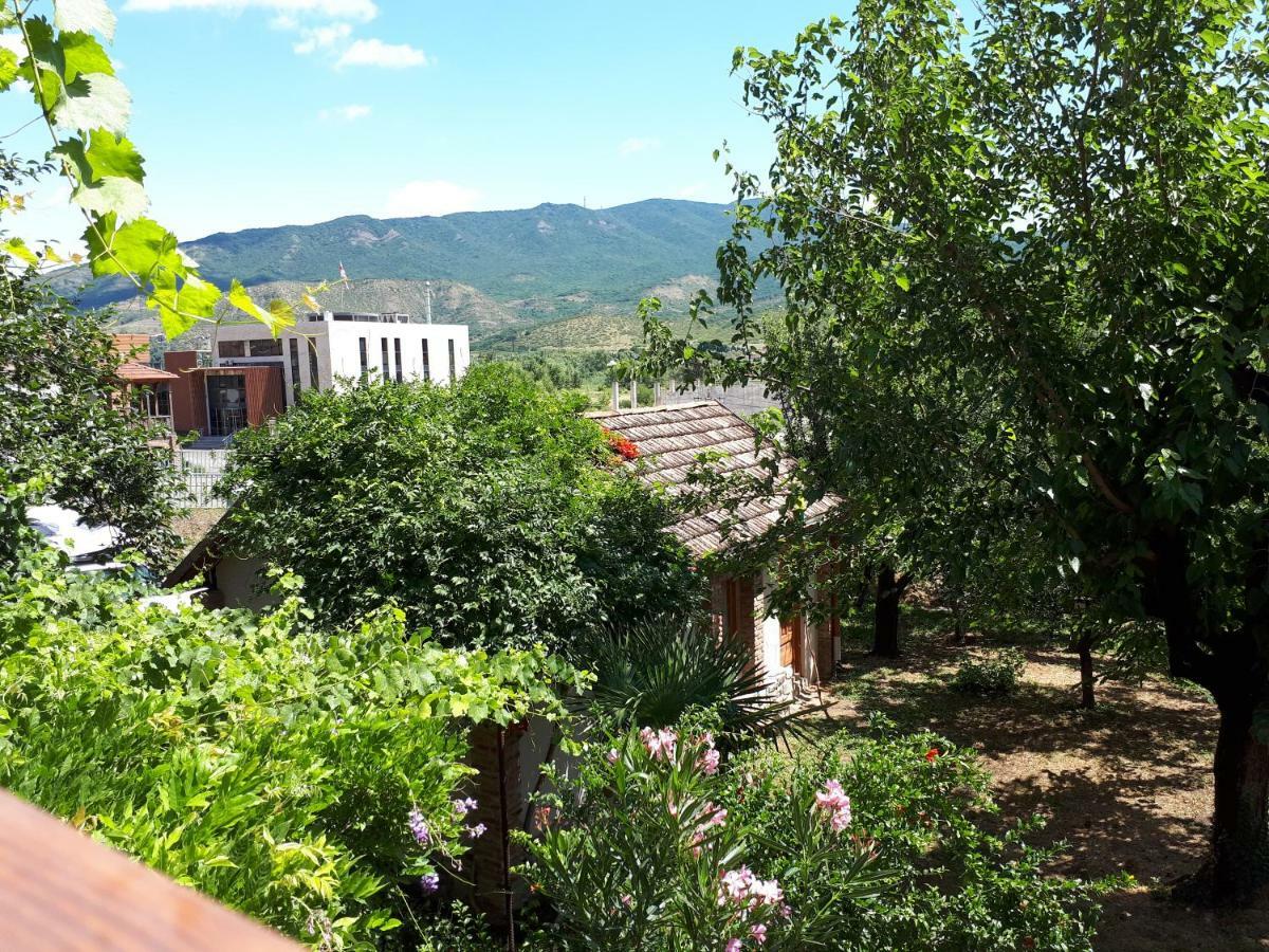 Old House Apartment With Garden Area Mtsʼkhetʼa Exterior foto